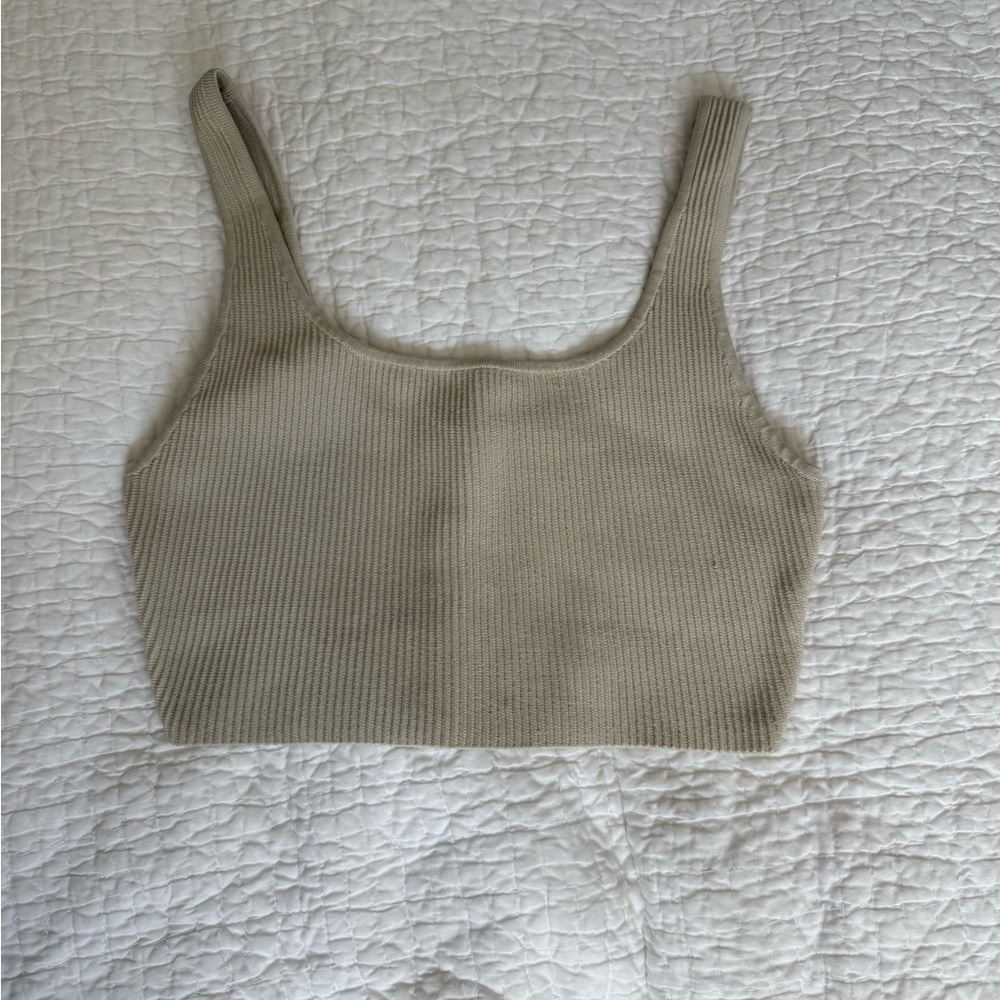 Aritzia Babaton Square Neck Crop Top